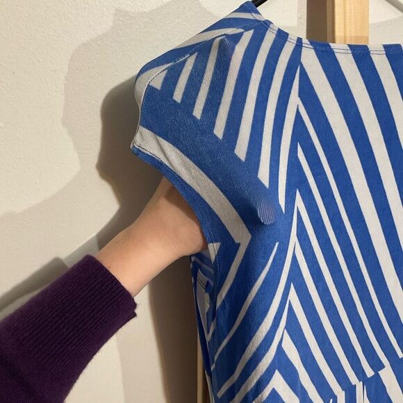 Chico’s travelers classic blue white angled striped maxi dress stretchy size one - Picture 8 of 9